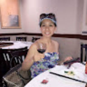 Meet your Posher, Gloria